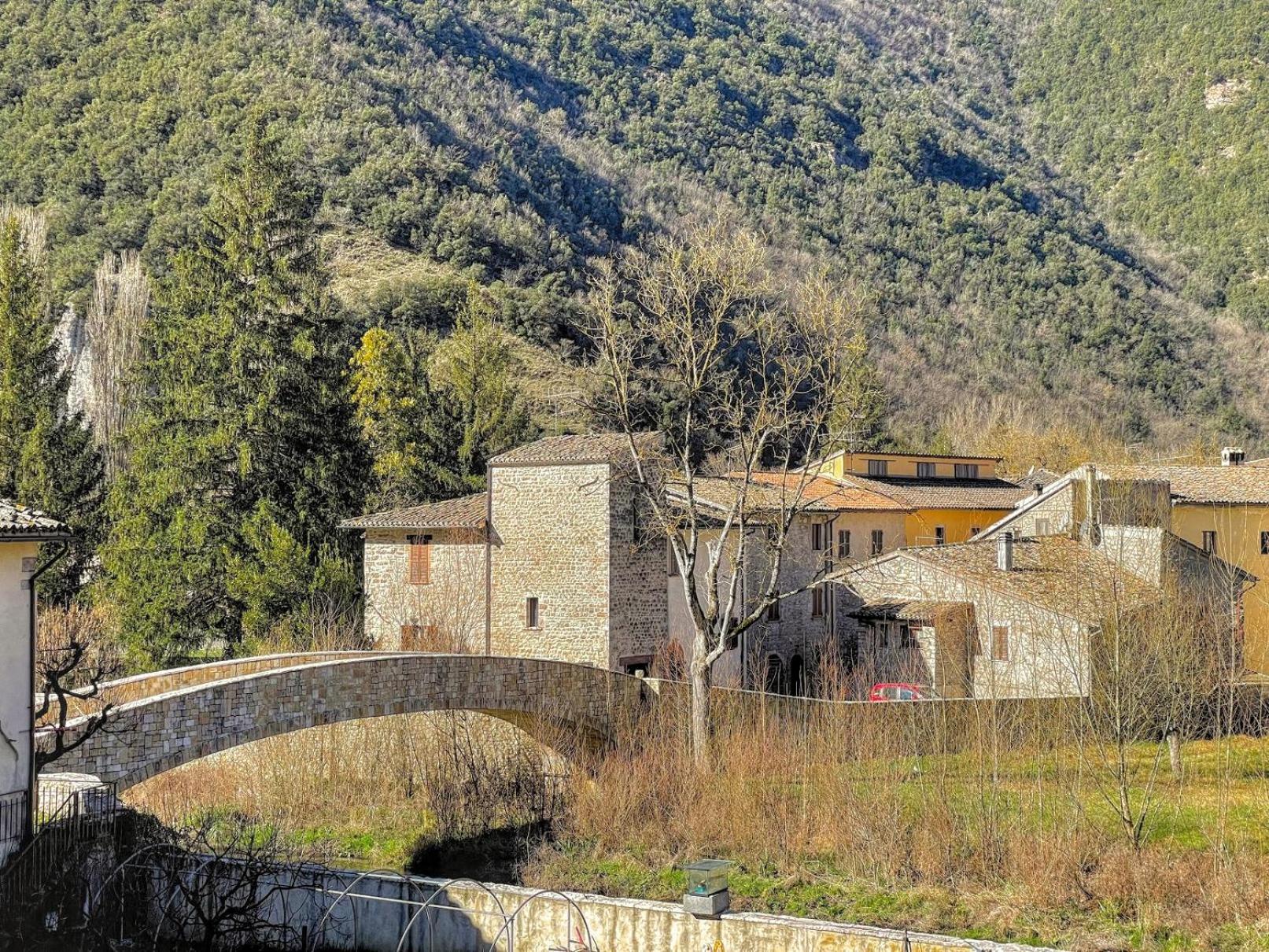 Garden House Villa Cerreto di Spoleto Luaran gambar